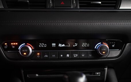 Mazda 6, 2020 год, 2 500 000 рублей, 24 фотография