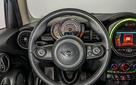 MINI Hatch, 2019 год, 2 155 000 рублей, 21 фотография