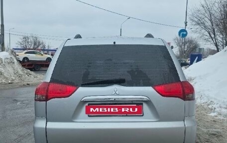 Mitsubishi Pajero Sport II рестайлинг, 2013 год, 1 399 000 рублей, 12 фотография
