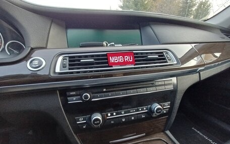 BMW 7 серия, 2009 год, 1 530 000 рублей, 13 фотография