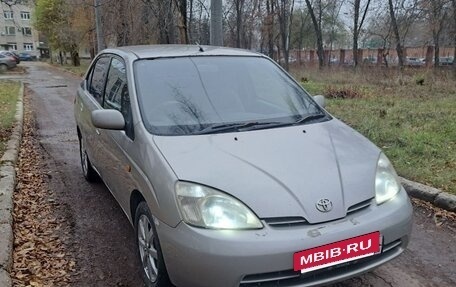 Toyota Prius IV XW50, 2000 год, 230 000 рублей, 20 фотография