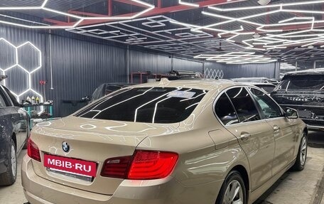 BMW 5 серия, 2011 год, 1 710 000 рублей, 5 фотография