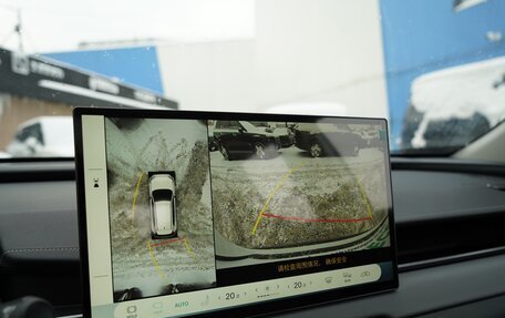 Toyota RAV4, 2025 год, 4 388 670 рублей, 21 фотография