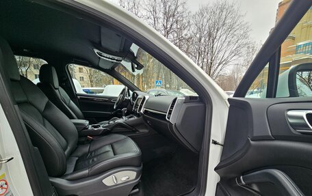 Porsche Cayenne III, 2013 год, 2 570 000 рублей, 18 фотография