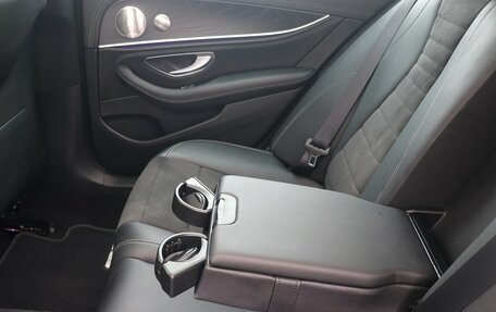 Mercedes-Benz E-Класс, 2021 год, 5 300 000 рублей, 13 фотография