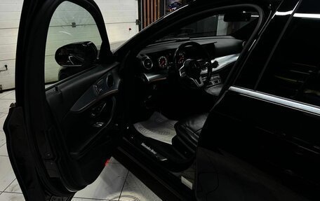 Mercedes-Benz E-Класс, 2020 год, 3 300 000 рублей, 5 фотография