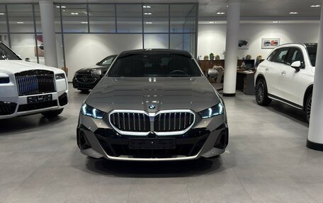 BMW 5 серия, 2025 год, 8 990 000 рублей, 2 фотография