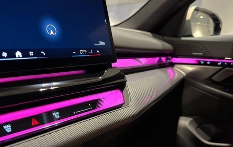 BMW 5 серия, 2025 год, 8 990 000 рублей, 15 фотография