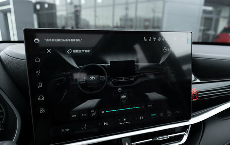 Toyota Highlander, 2025 год, 5 450 000 рублей, 21 фотография