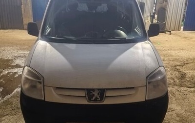 Peugeot Partner II рестайлинг 2, 2011 год, 300 000 рублей, 1 фотография