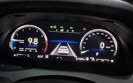 Toyota Camry, 2023 год, 3 650 000 рублей, 4 фотография