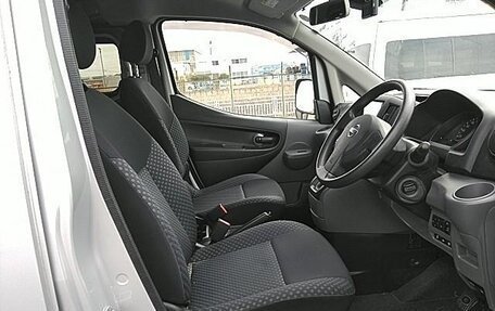 Nissan NV200, 2021 год, 1 750 000 рублей, 7 фотография