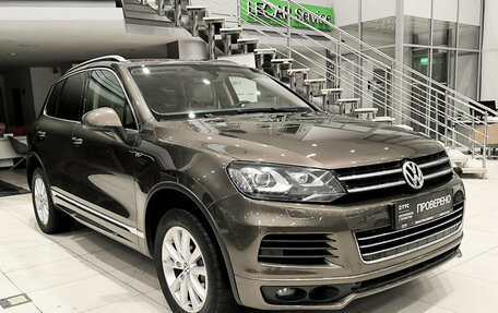 Volkswagen Touareg III, 2014 год, 2 699 000 рублей, 3 фотография