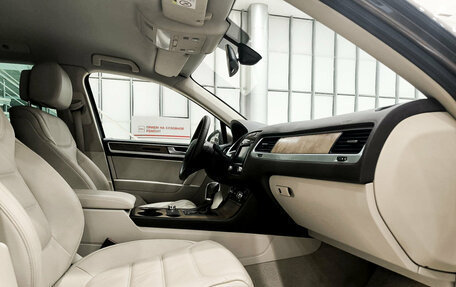 Volkswagen Touareg III, 2014 год, 2 699 000 рублей, 13 фотография