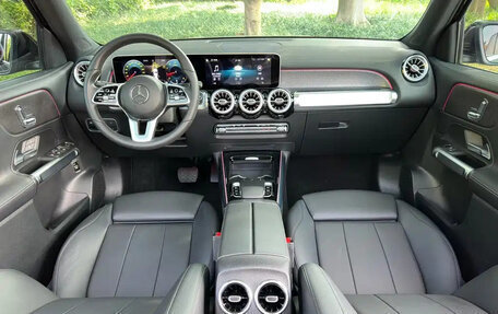 Mercedes-Benz GLB, 2022 год, 2 800 000 рублей, 8 фотография