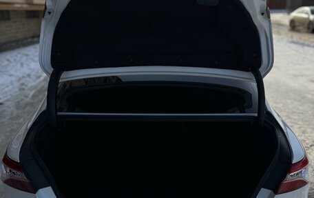 Toyota Camry, 2019 год, 2 000 000 рублей, 11 фотография