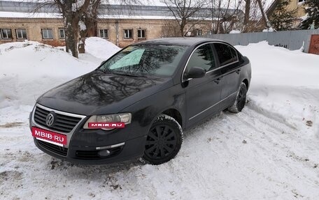 Volkswagen Passat B6, 2007 год, 585 000 рублей, 2 фотография