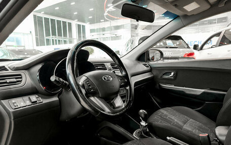 KIA Rio III рестайлинг, 2013 год, 750 000 рублей, 20 фотография