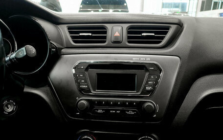 KIA Rio III рестайлинг, 2013 год, 750 000 рублей, 18 фотография