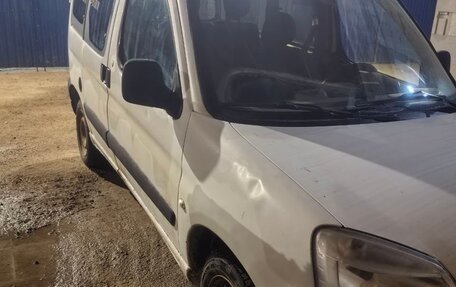 Peugeot Partner II рестайлинг 2, 2011 год, 300 000 рублей, 3 фотография