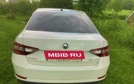 Skoda Superb III рестайлинг, 2016 год, 1 350 000 рублей, 4 фотография