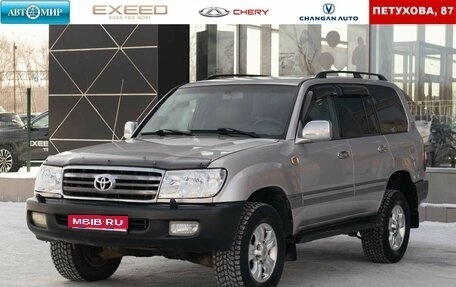 Toyota Land Cruiser 100 рестайлинг 2, 2002 год, 1 800 000 рублей, 1 фотография