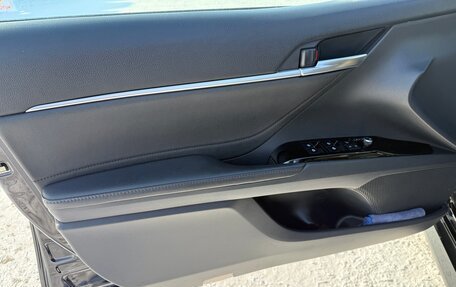 Toyota Camry, 2019 год, 2 700 000 рублей, 13 фотография