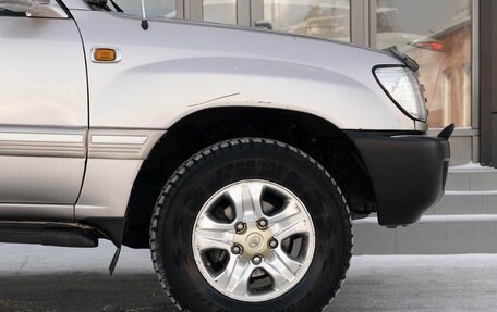 Toyota Land Cruiser 100 рестайлинг 2, 2002 год, 1 800 000 рублей, 9 фотография