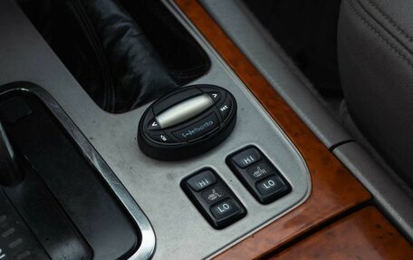 Toyota Land Cruiser 100 рестайлинг 2, 2002 год, 1 800 000 рублей, 15 фотография