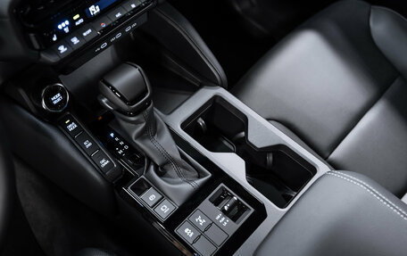 Toyota Land Cruiser Prado, 2025 год, 9 950 000 рублей, 15 фотография