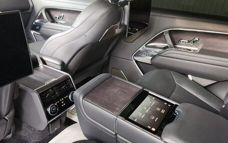 Land Rover Range Rover IV рестайлинг, 2022 год, 19 500 000 рублей, 17 фотография