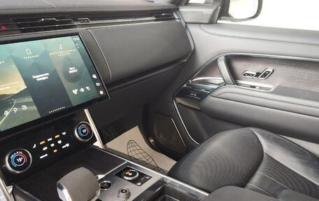 Land Rover Range Rover IV рестайлинг, 2022 год, 19 500 000 рублей, 9 фотография