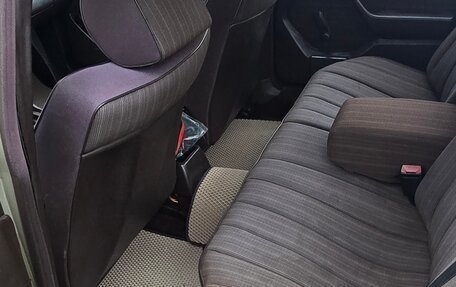 Mercedes-Benz E-Класс, 1992 год, 380 000 рублей, 11 фотография