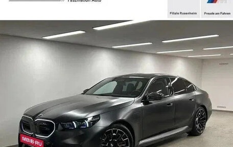 BMW M5, 2025 год, 18 741 000 рублей, 2 фотография