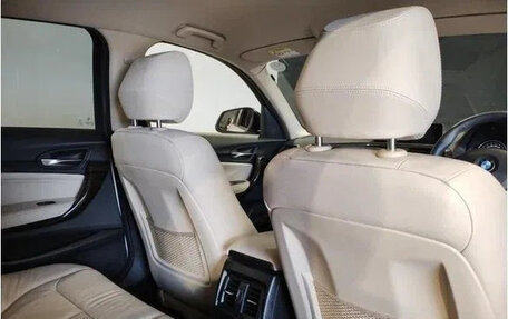 BMW 1 серия, 2018 год, 1 400 000 рублей, 21 фотография