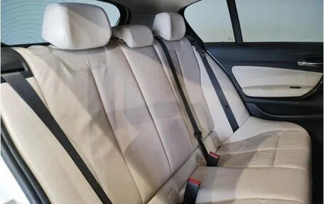 BMW 1 серия, 2018 год, 1 400 000 рублей, 22 фотография