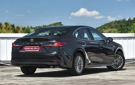 Toyota Camry, 2025 год, 4 270 000 рублей, 6 фотография