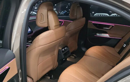 Mercedes-Benz E-Класс, 2025 год, 7 000 000 рублей, 8 фотография