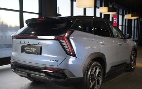 Geely Atlas, 2023 год, 2 570 000 рублей, 5 фотография