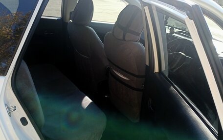 Toyota Ractis II, 2011 год, 870 000 рублей, 20 фотография