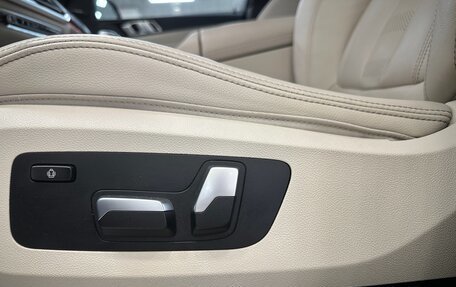 BMW X5, 2019 год, 7 250 000 рублей, 12 фотография