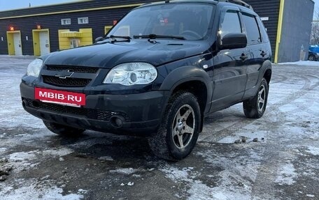 Chevrolet Niva I рестайлинг, 2012 год, 580 000 рублей, 3 фотография