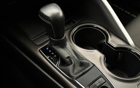 Toyota Camry, 2021 год, 3 250 000 рублей, 20 фотография