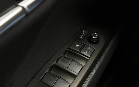 Toyota Camry, 2021 год, 3 250 000 рублей, 26 фотография