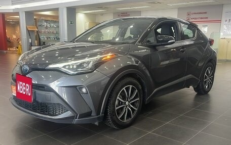 Toyota C-HR I рестайлинг, 2022 год, 3 220 000 рублей, 2 фотография