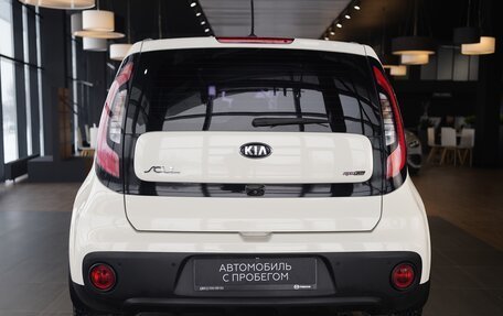 KIA Soul II рестайлинг, 2017 год, 1 450 000 рублей, 6 фотография