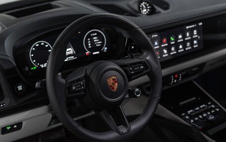 Porsche Cayenne III, 2025 год, 17 990 000 рублей, 20 фотография