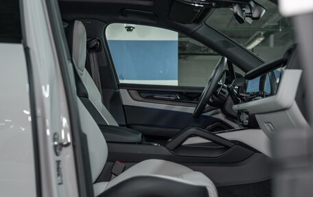 Porsche Cayenne III, 2025 год, 17 990 000 рублей, 37 фотография