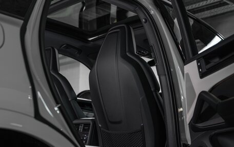 Porsche Cayenne III, 2025 год, 17 990 000 рублей, 39 фотография