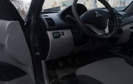 Mitsubishi L200 IV рестайлинг, 2011 год, 1 550 000 рублей, 1 фотография